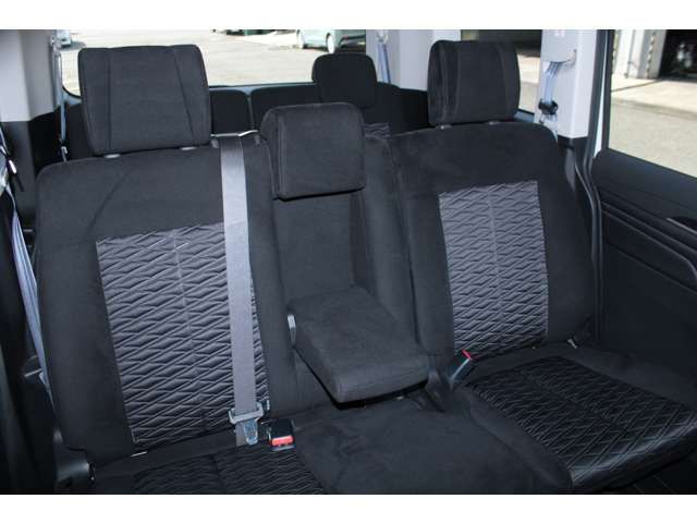 Mitsubishi DELICA D5 2019-03 2530-11