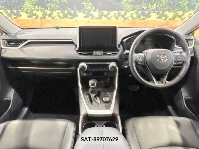 Toyota RAV4 2019-04 282708-1