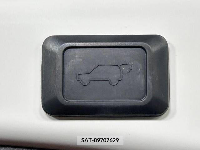 Toyota RAV4 2019-04 282708-8