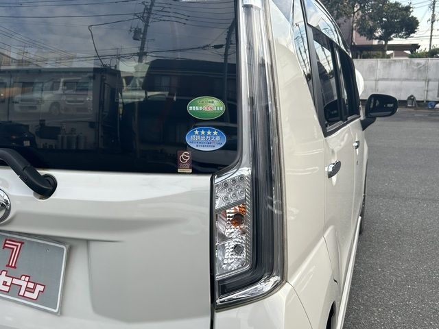 Daihatsu MOVE CUSTOM 2018-12 24745-25