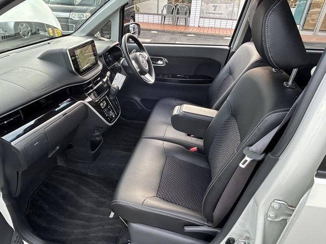 Daihatsu MOVE CUSTOM 2018-12 24745-10