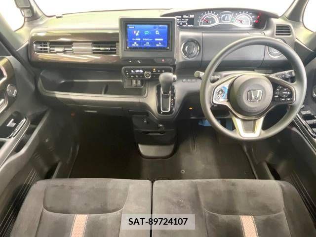 Honda N BOX CUSTOM 2019-10 279272-1