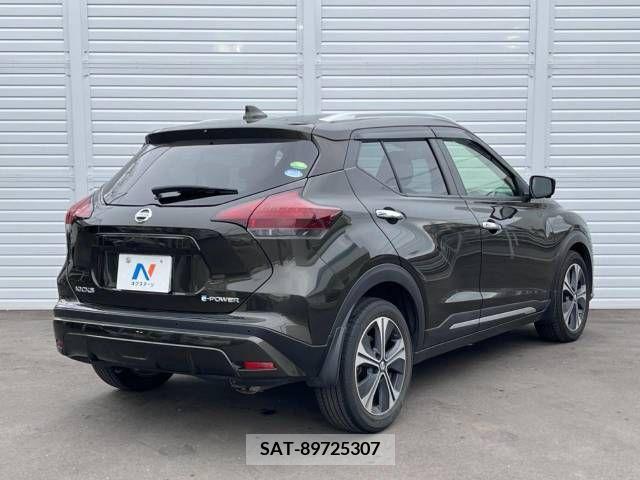 Nissan KICKS 2020-10 387158-17
