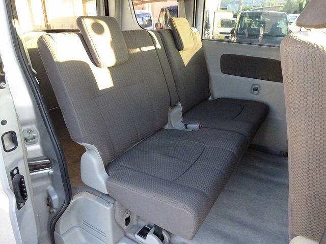 Nissan CLIPPER 2017-11 17709-8