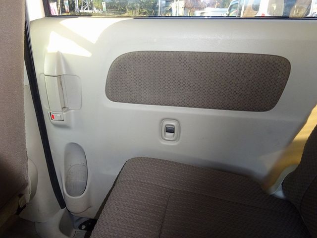 Nissan CLIPPER 2017-11 17709-15