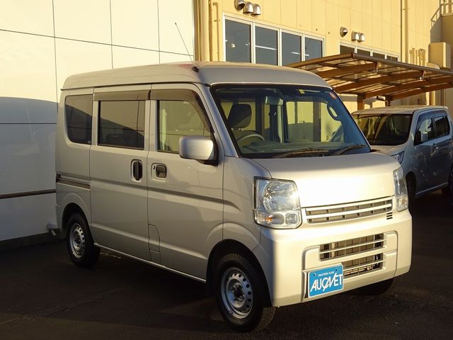 Nissan CLIPPER 2017-11 17709-2