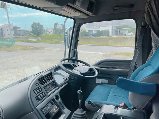 Isuzu GIGA 2015-10 12597-2