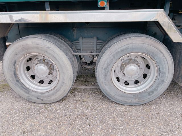 Isuzu GIGA 2015-10 12597-15