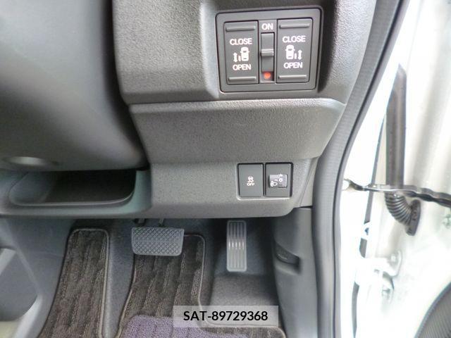 Honda N BOX CUSTOM 2024-06 392671-6