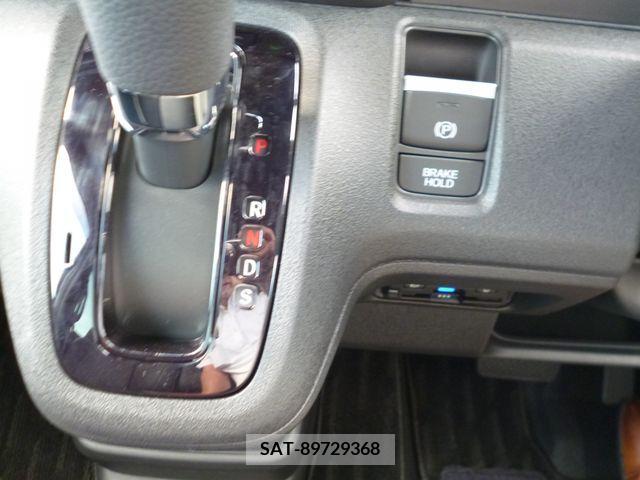 Honda N BOX CUSTOM 2024-06 392671-11