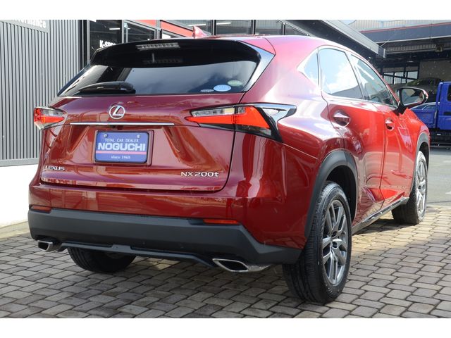 Lexus NX 2015-09 236-4