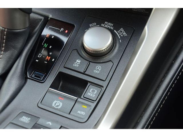 Lexus NX 2015-09 236-10