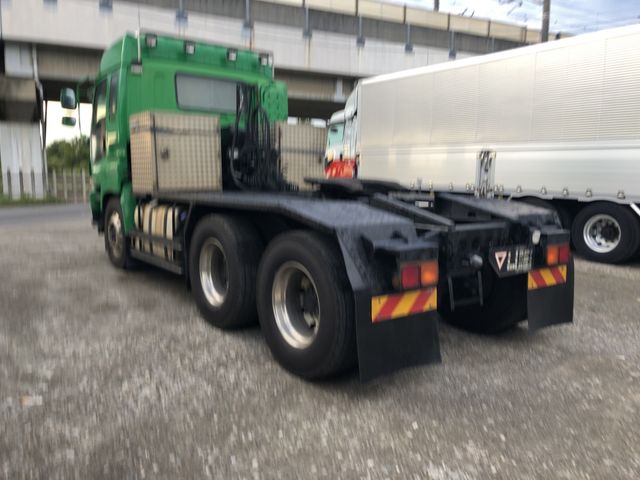 Isuzu GIGA 2013-09 15640-7