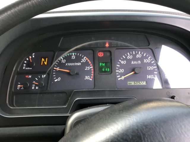 Isuzu GIGA 2013-09 15640-21