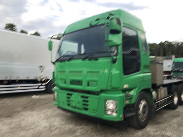 Isuzu GIGA 2013-09 15640-1