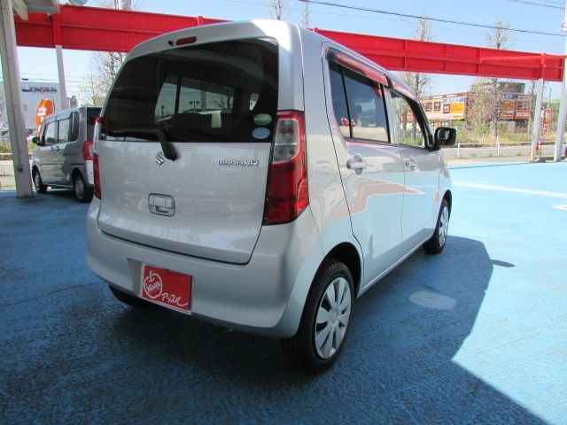 Suzuki WAGON R 2013-12 2775-4