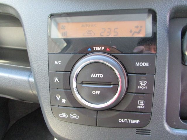 Suzuki WAGON R 2013-12 2775-18