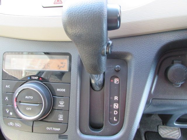 Suzuki WAGON R 2013-12 2775-19