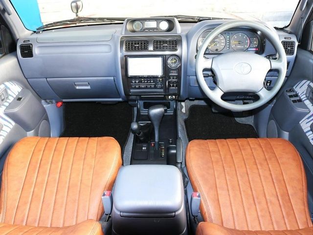 Toyota PRADO 1996-01 17719-1