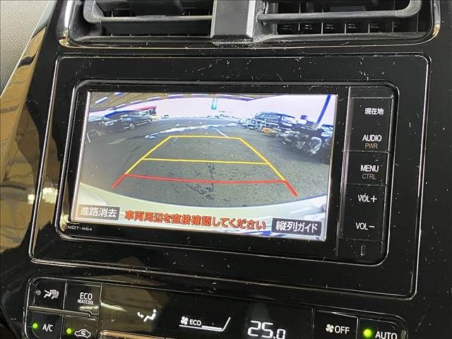 Toyota PRIUS 2016-01 193892-3