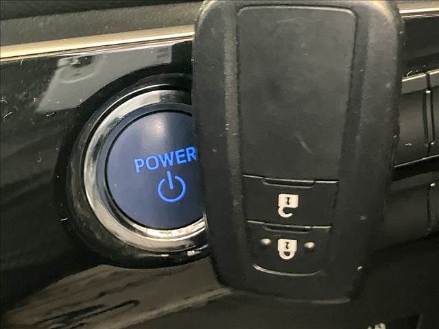 Toyota PRIUS 2016-01 193892-15