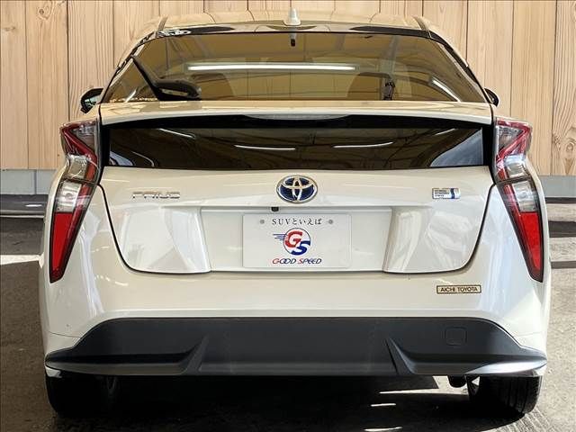 Toyota PRIUS 2016-01 193892-18