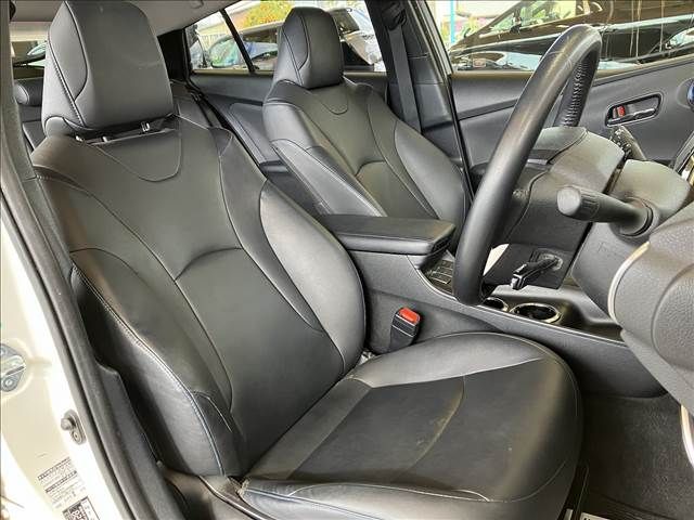 Toyota PRIUS 2016-01 193892-7