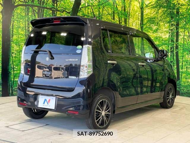 Suzuki WAGON R 2013-12 340448-17