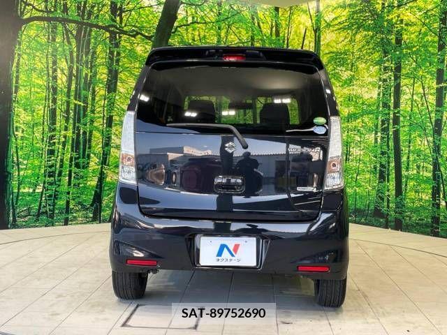 Suzuki WAGON R 2013-12 340448-15