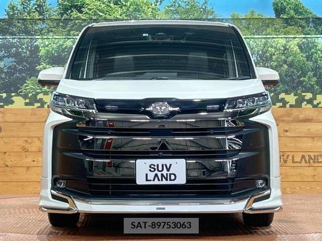 Toyota NOAH 2022-09 365117-16