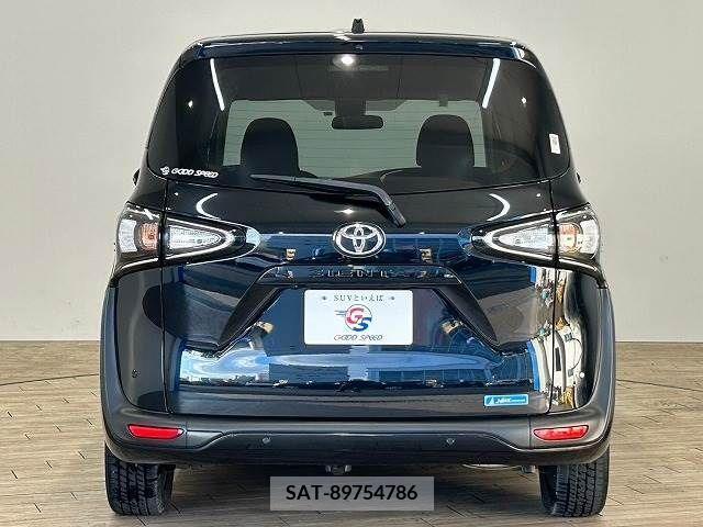 Toyota SIENTA 2019-01 216655-12