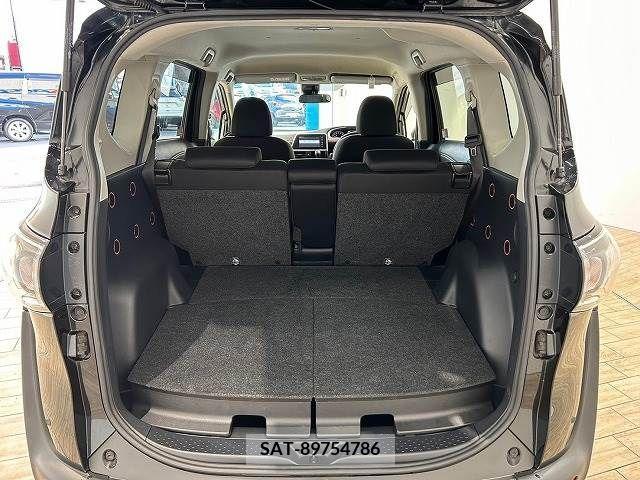 Toyota SIENTA 2019-01 216655-10