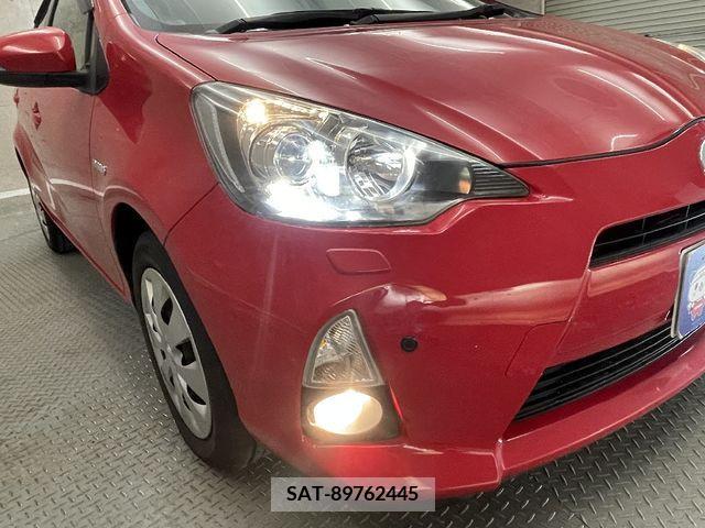 Toyota AQUA 2014-05 314001-8