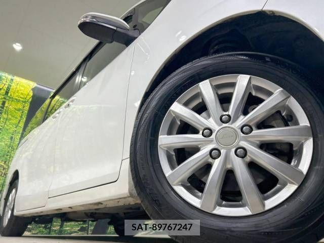 Toyota VOXY 2014-08 288934-14