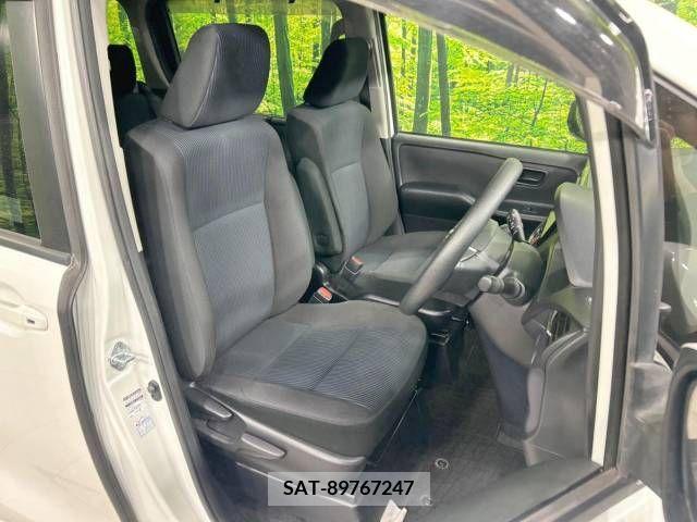 Toyota VOXY 2014-08 288934-8