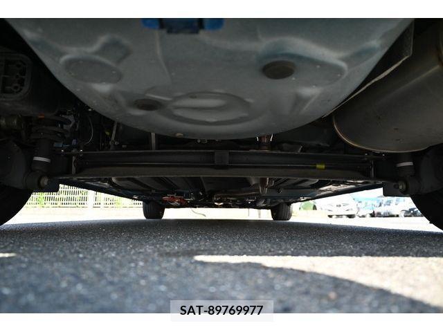 Toyota SIENTA 2015-12 368246-6