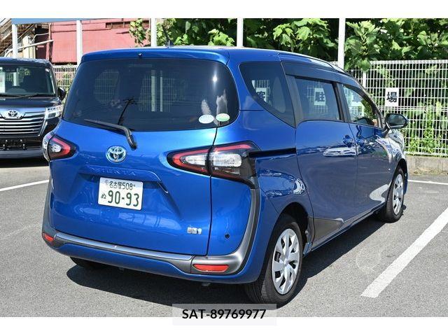 Toyota SIENTA 2015-12 368246-4