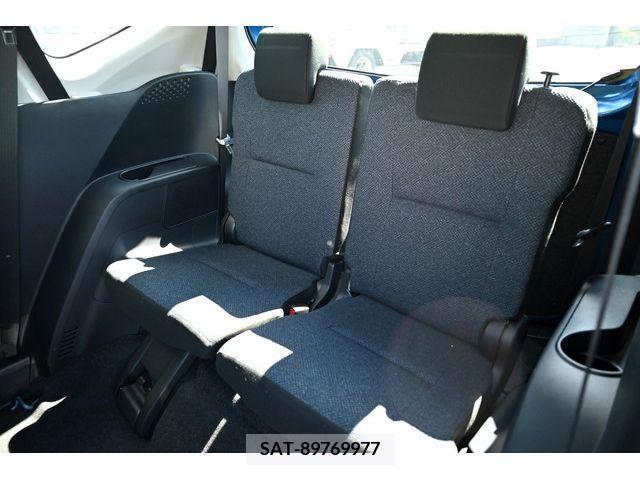 Toyota SIENTA 2015-12 368246-13