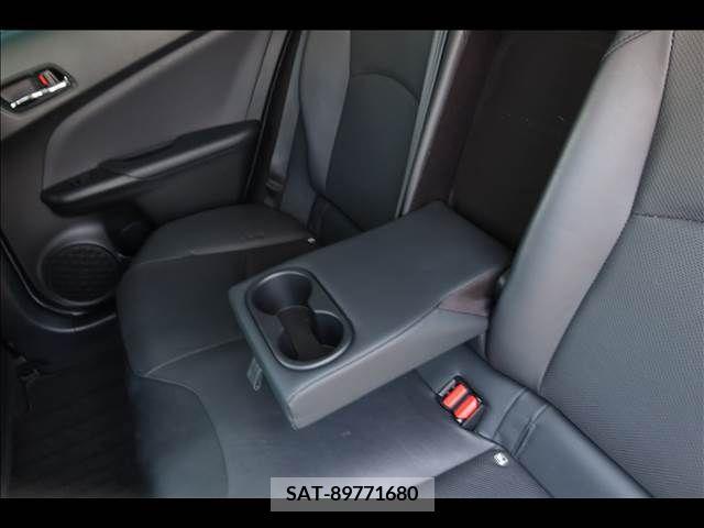 Toyota PRIUS 2019-02 322416-22