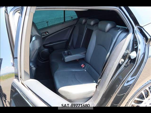 Toyota PRIUS 2019-02 322416-20