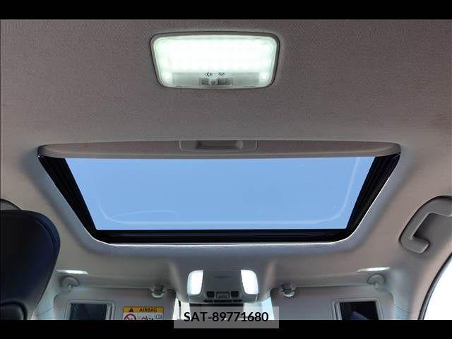 Toyota PRIUS 2019-02 322416-9