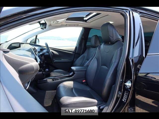 Toyota PRIUS 2019-02 322416-19