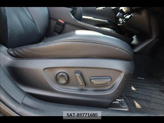 Toyota PRIUS 2019-02 322416-27