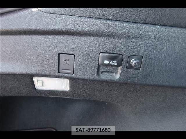 Toyota PRIUS 2019-02 322416-24