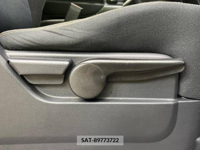 Nissan SERENA 2009-12 256639-5