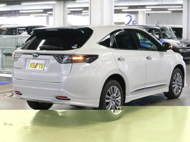 Toyota HARRIER 2016-06 5690-1