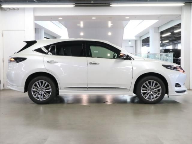 Toyota HARRIER 2016-06 5690-7