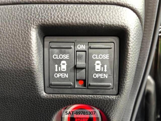 Honda N BOX CUSTOM 2021-09 246223-6