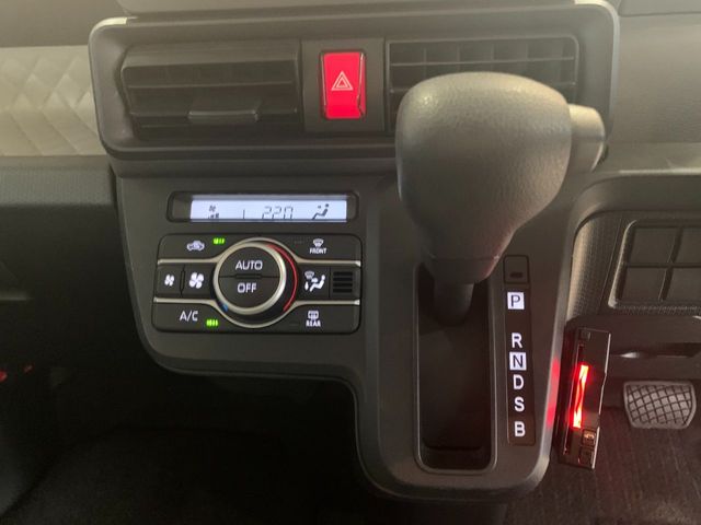 Daihatsu TANTO 2019-11 195041-9