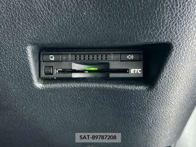 Toyota SIENTA 2016-04 314639-19